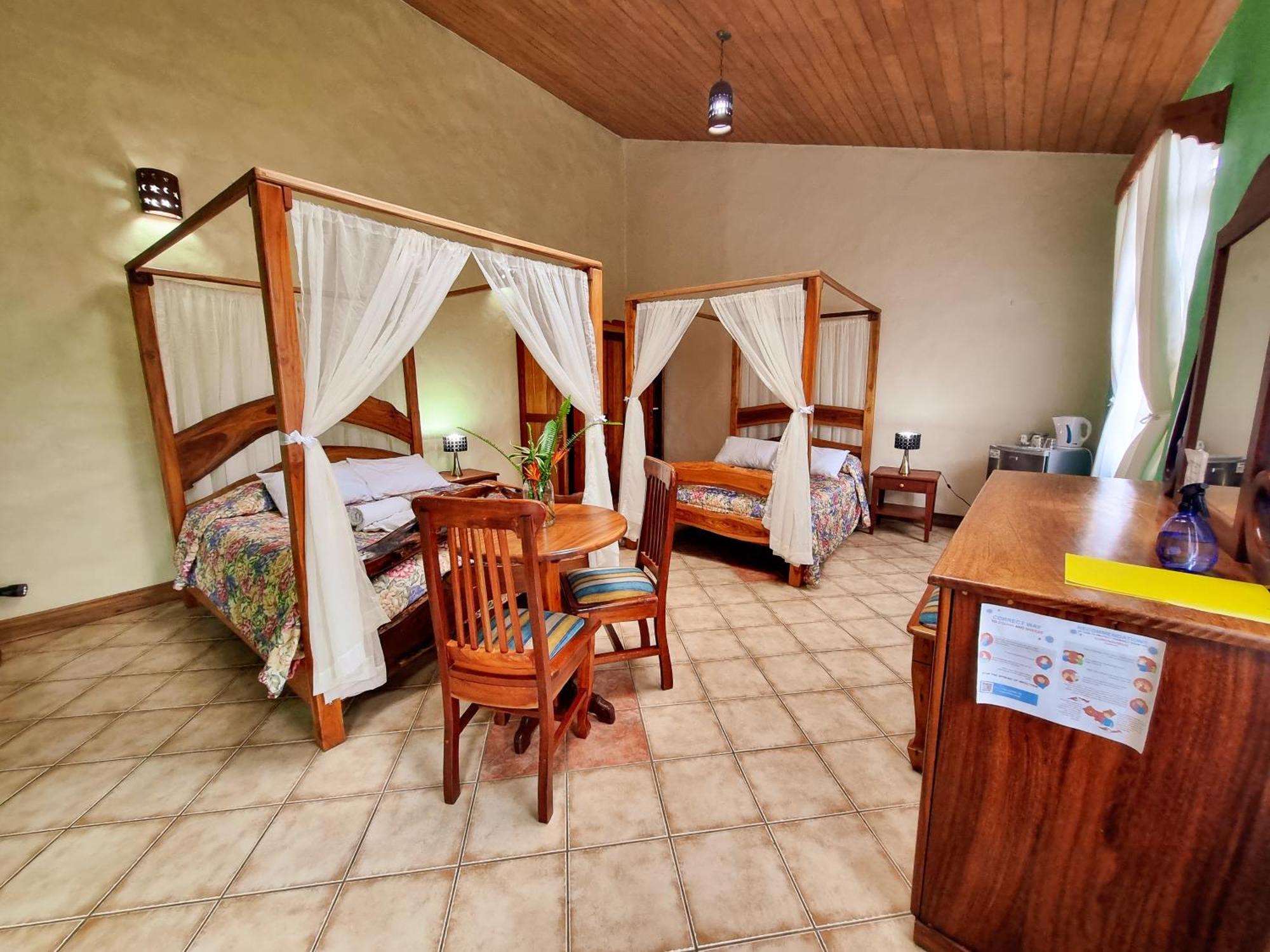 Hotel Claro De Luna Monteverde Kültér fotó